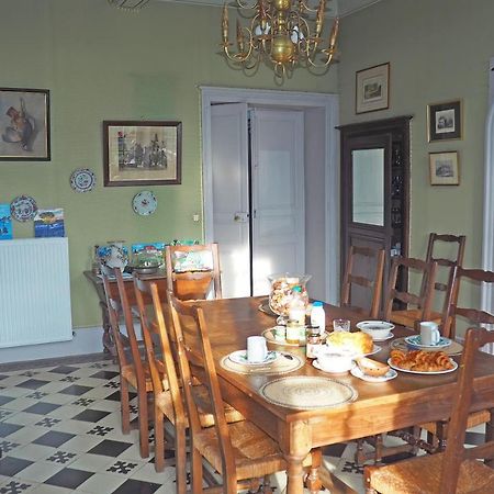 Gentilhommiere De Lurcy Le Bourg Bed and Breakfast Eksteriør billede